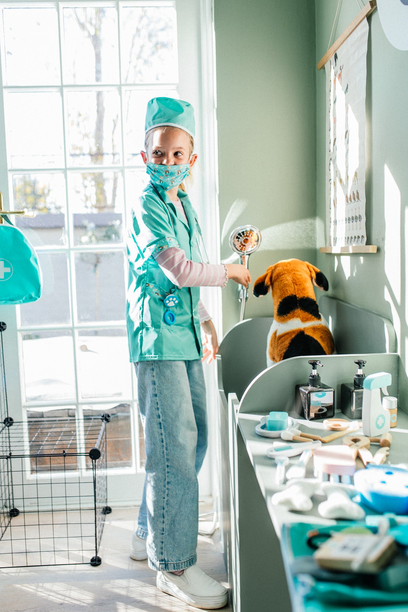 Let’s go on an SCHOOL OUTING to Role Play Village